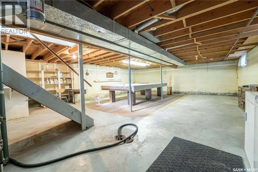 219 Railway AVENUE W — photo 16 of 28