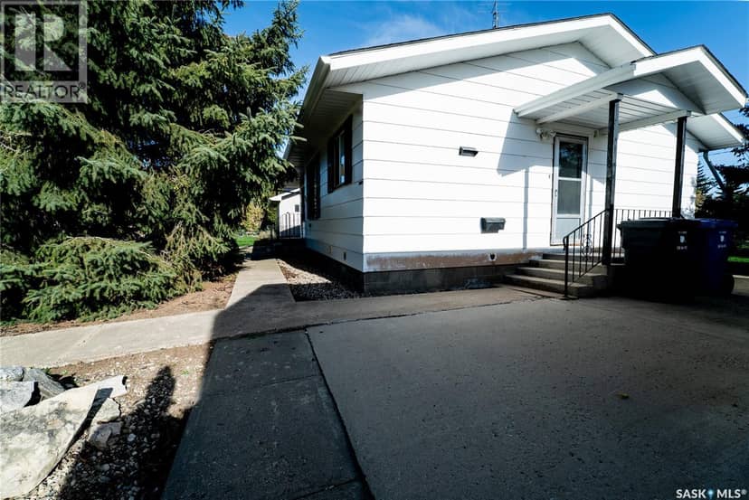 219 Railway AVENUE W — photo 28 of 28