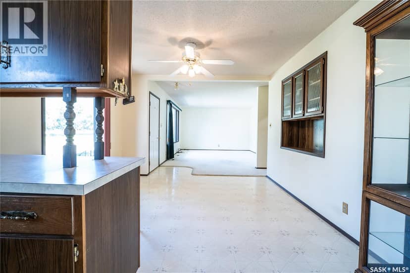 219 Railway AVENUE W, Blaine Lake, photo 4