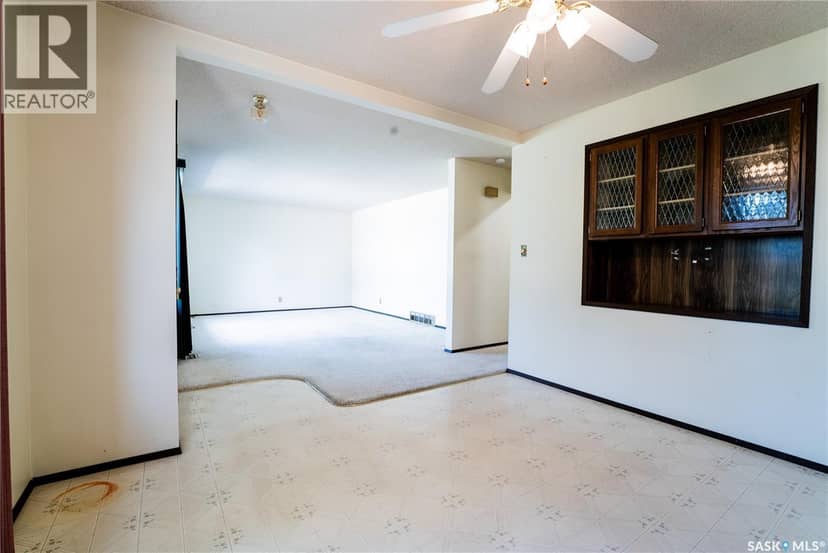 219 Railway AVENUE W, Blaine Lake, photo 5