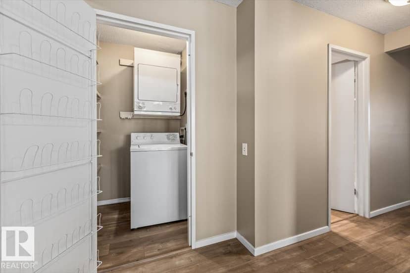 #301 11465 41 AV NW — photo 25 of 35