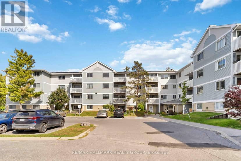 400 - 218 Viewmount Drive, Ottawa