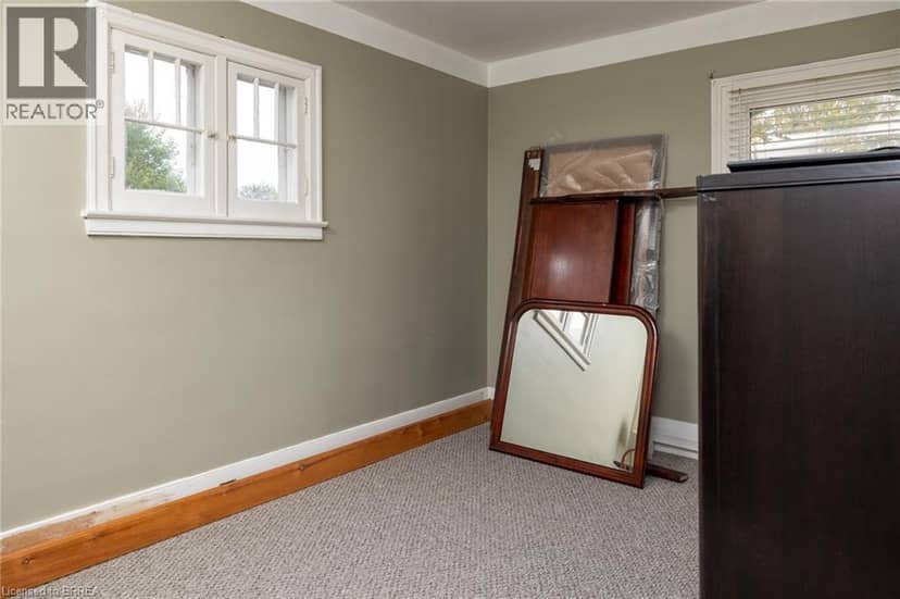 21 MCCALL Street — photo 19 of 22
