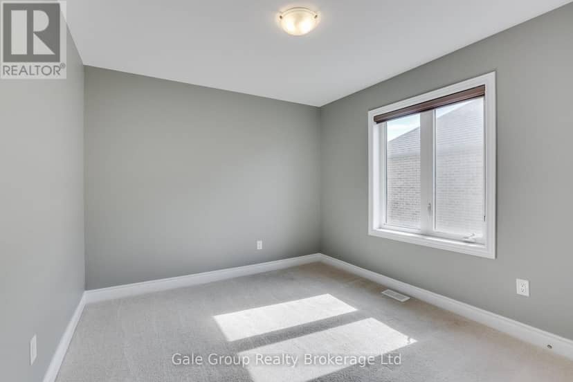 118 Huntingford Trail W — photo 26 of 40