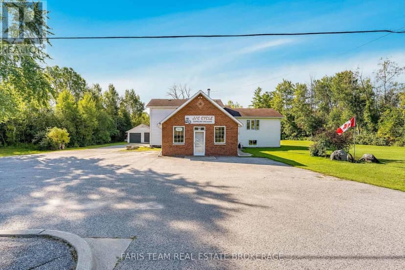 8801 Beachwood Road, Wasaga Beach, photo 3