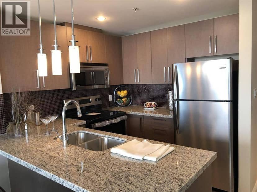 32XX 888 CARNARVON ST, New Westminster, photo 2