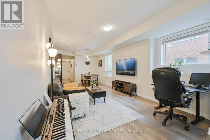 114 - 256 Royal York Road — photo 6 of 36