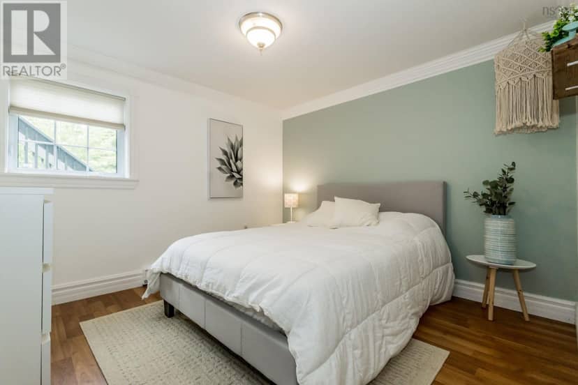 81 Terra Nova Drive — photo 36 of 40