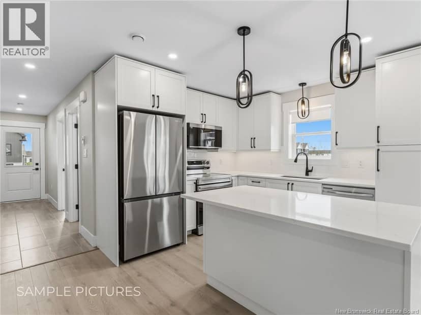 30 Violet Street — photo 3 of 36