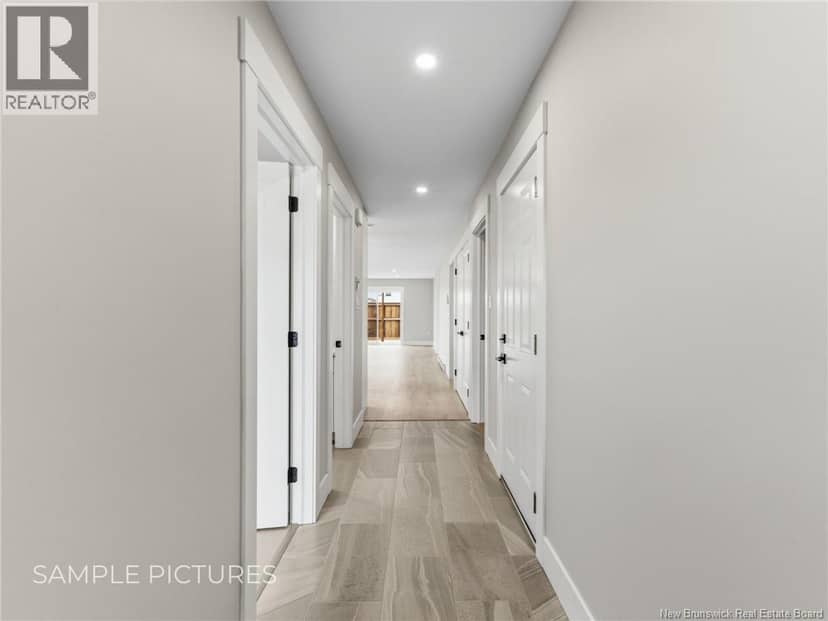30 Violet Street — photo 4 of 36