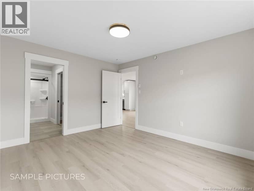 30 Violet Street — photo 9 of 36