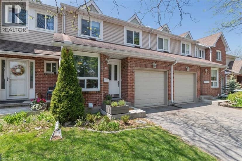 180 HIGHLAND Crescent Unit# 10, Kitchener, photo 2