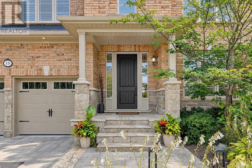 18 Pheasant Drive, Richmond Hill, photo 4