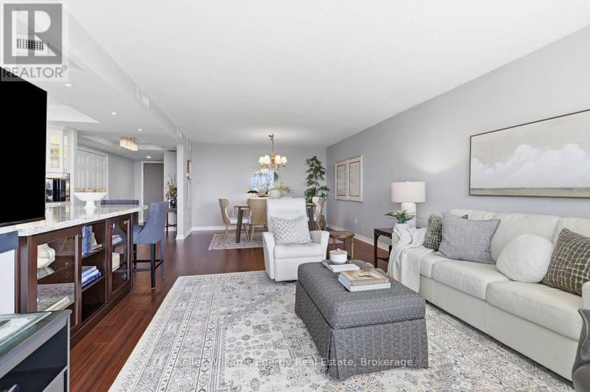 806 - 700 Wilson Road N — photo 11 of 38