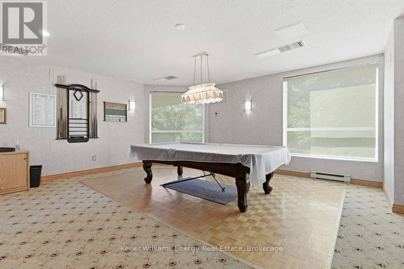 806 - 700 Wilson Road N — photo 33 of 38