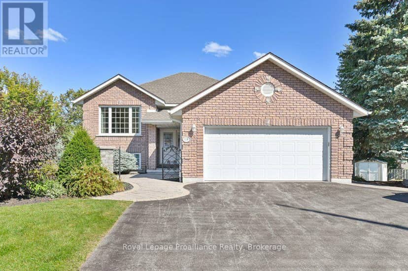 128 Maple Drive — photo 1 of 40