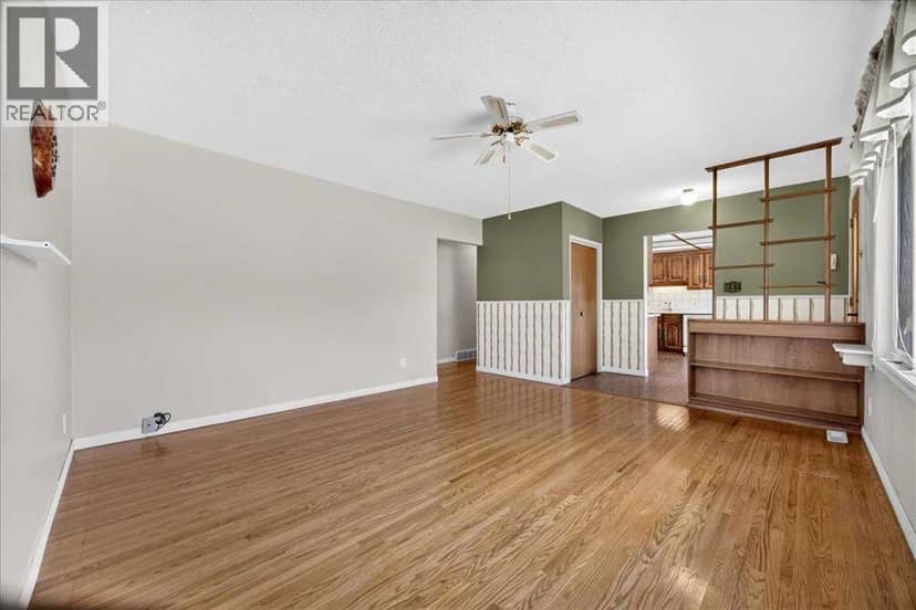 1060 Motherwell Road NE, Calgary, photo 7