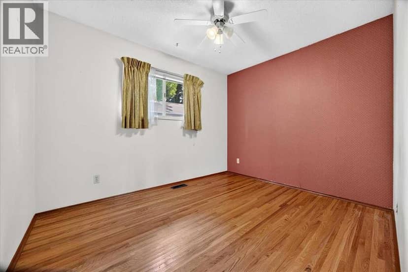 1060 Motherwell Road NE — photo 14 of 40
