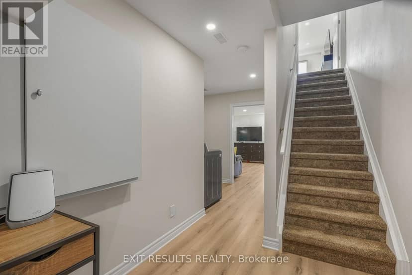 2609 Raymond Street — photo 22 of 37