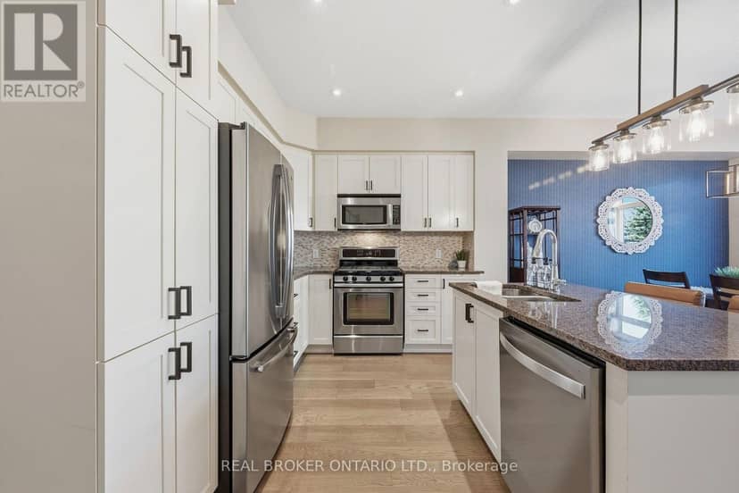 2221 Angelica Avenue — photo 11 of 37