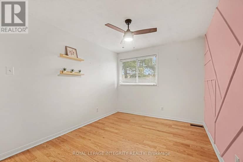 C - 33 Woodfield Drive — photo 20 of 39