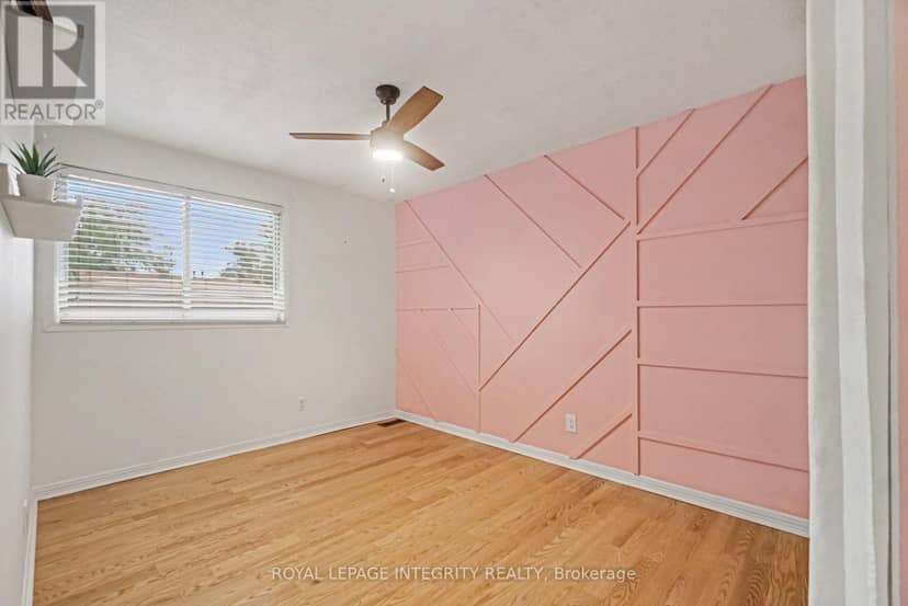 C - 33 Woodfield Drive — photo 21 of 39