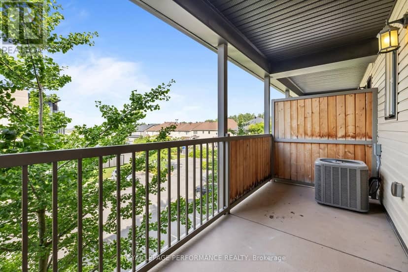10 - 2224 Marble Crescent — photo 10 of 24