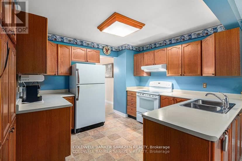 557 Latour Crescent — photo 6 of 19