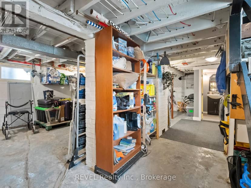 259 Dufferin Street — photo 22 of 23