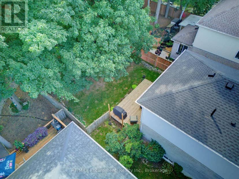 62 Potters Way — photo 6 of 34