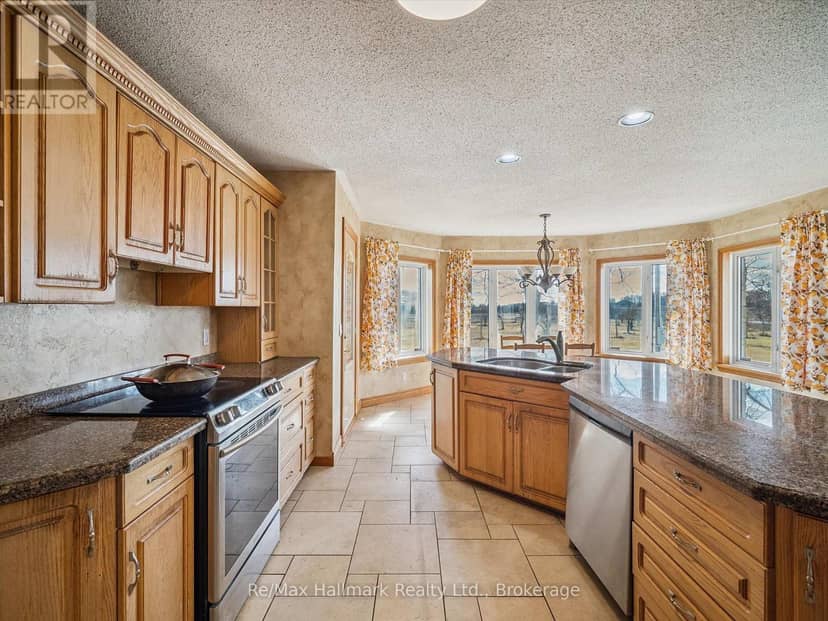 232 Eighth Road E — photo 20 of 40