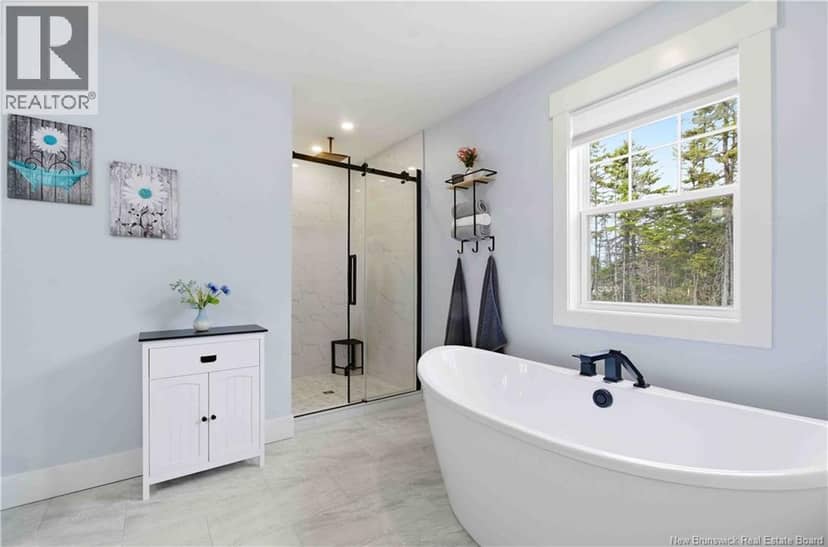 24 Sandlewood Lane — photo 17 of 40