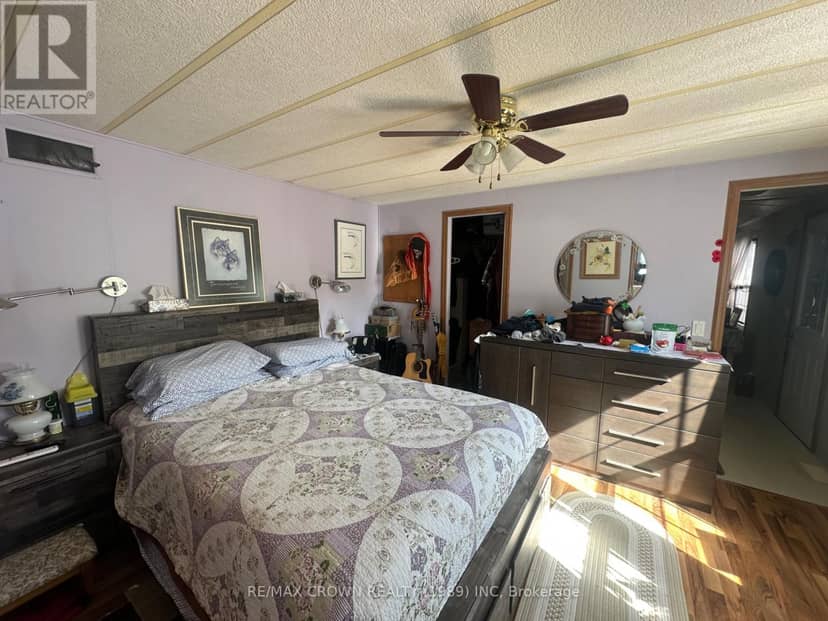 27 - 395 Riverbend Road — photo 29 of 40