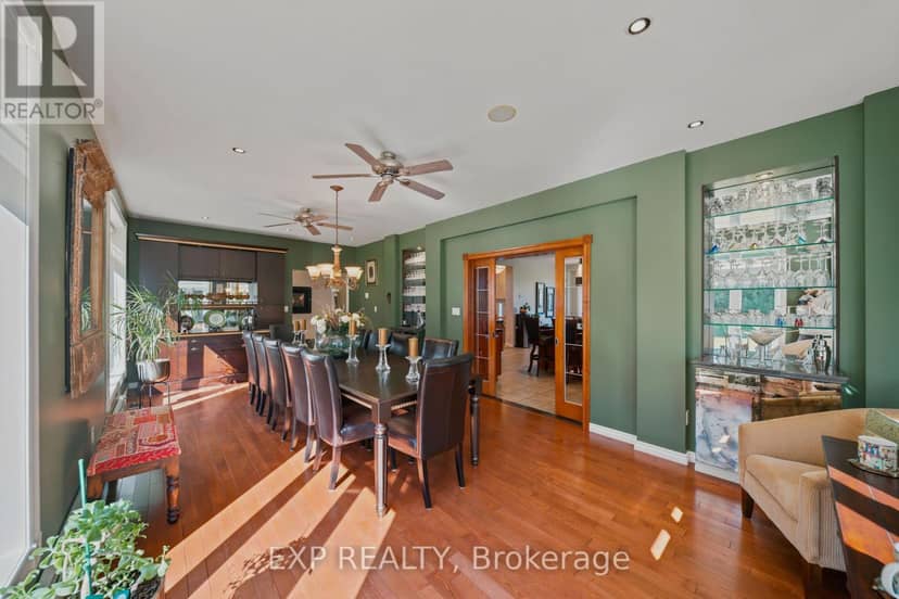 3402 Champlain Street — photo 12 of 40