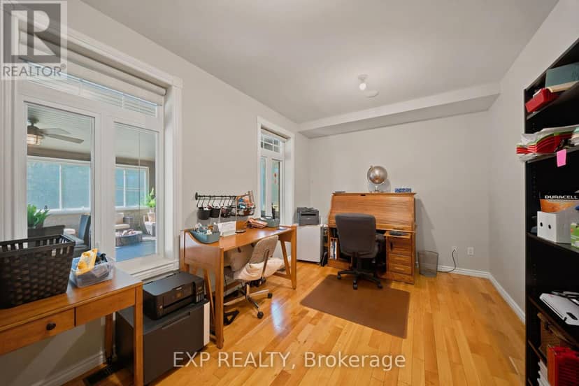 3402 Champlain Street — photo 16 of 40