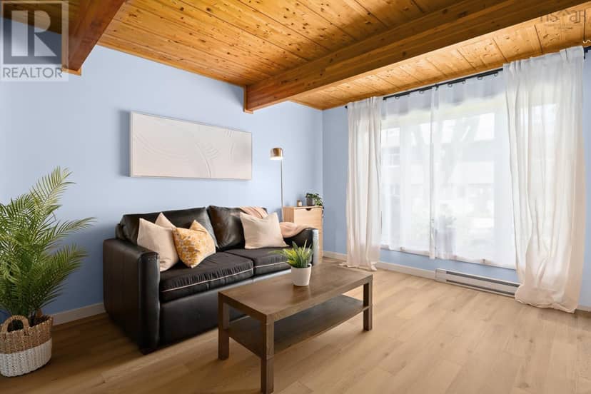 104 Bromley Road — photo 6 of 40