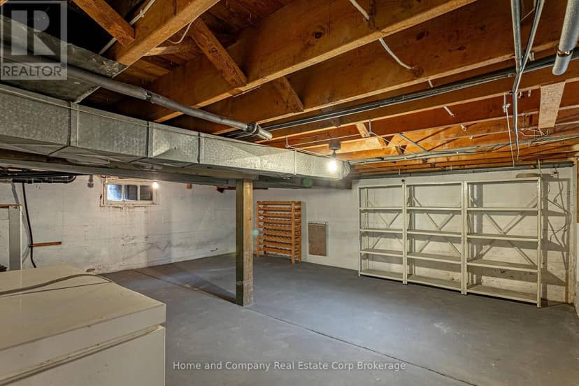 105 Centre Street — photo 27 of 40