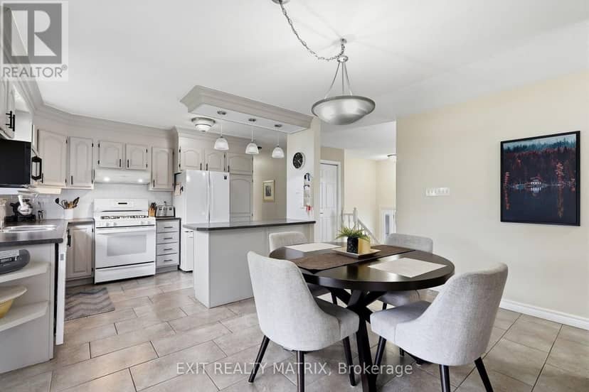 353 Nelson Street E, Hawkesbury, photo 8