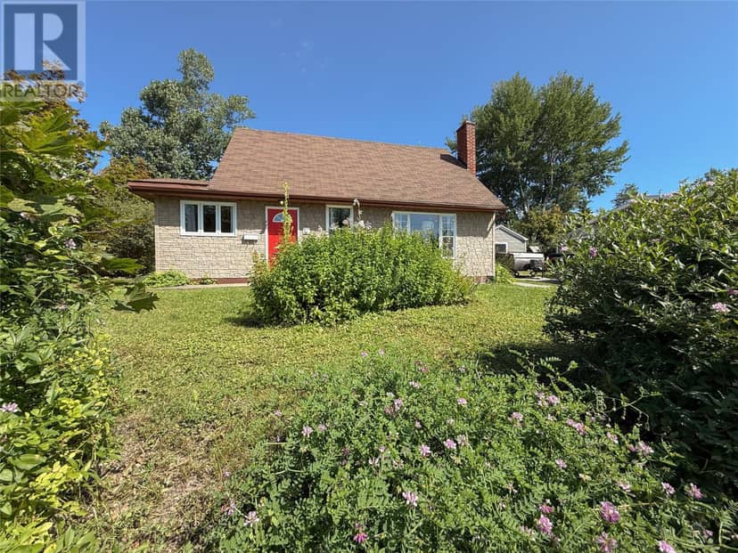 127 Reid Street — photo 1 of 23