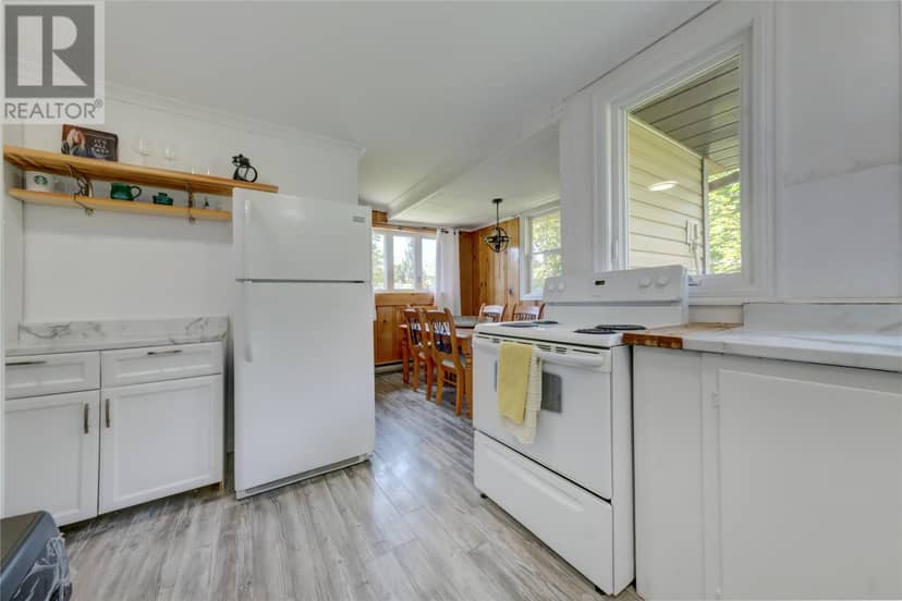 127 Reid Street — photo 9 of 23