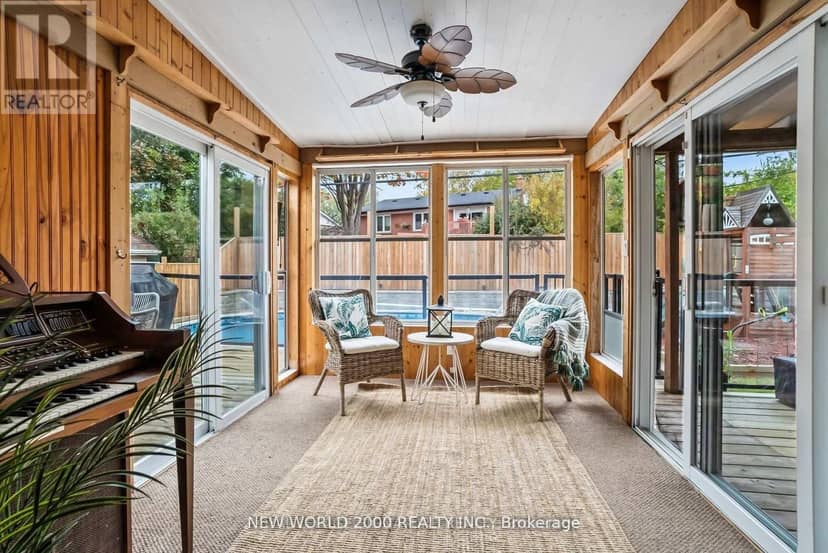920 Greenwood Crescent — photo 23 of 28