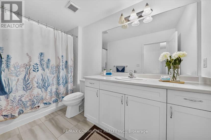 3001 Hollyberry Trail — photo 33 of 40