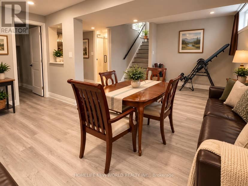 53 Pebblehill Square — photo 23 of 26