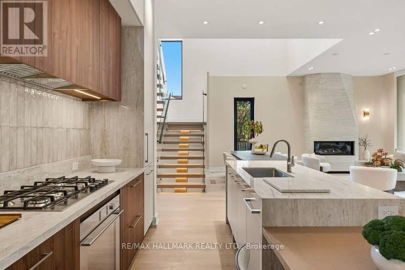 81 Meadowview Avenue — photo 18 of 40