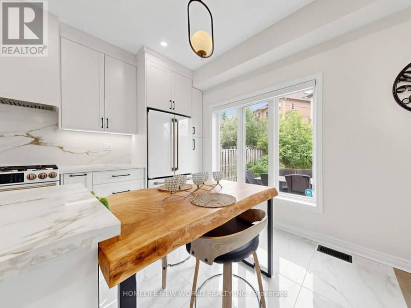 7 Monaco Crescent — photo 15 of 40