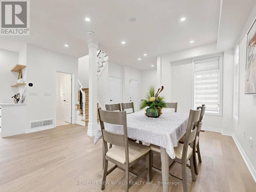 7 Monaco Crescent — photo 18 of 40