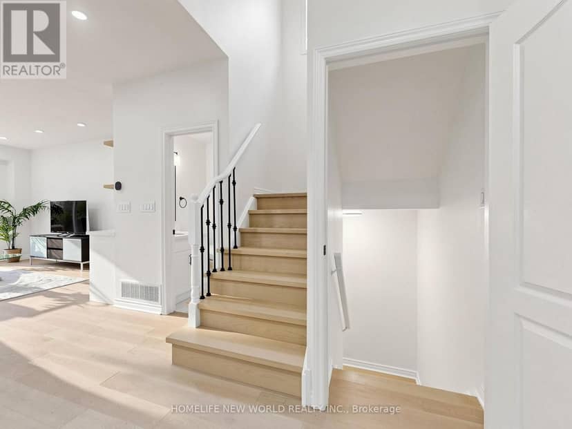 7 Monaco Crescent — photo 23 of 40
