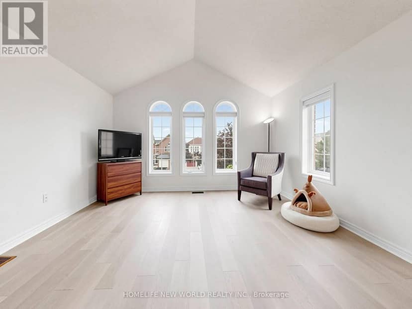 7 Monaco Crescent — photo 25 of 40
