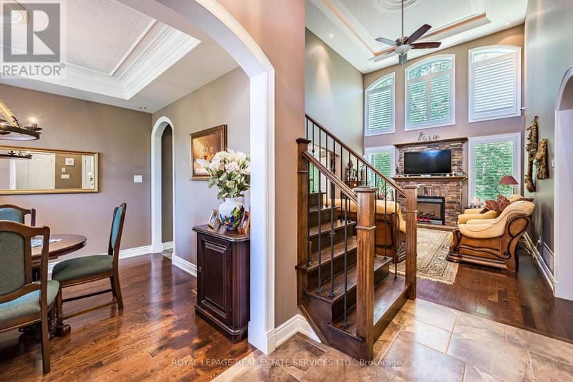 2295 Shore Lane — photo 9 of 40