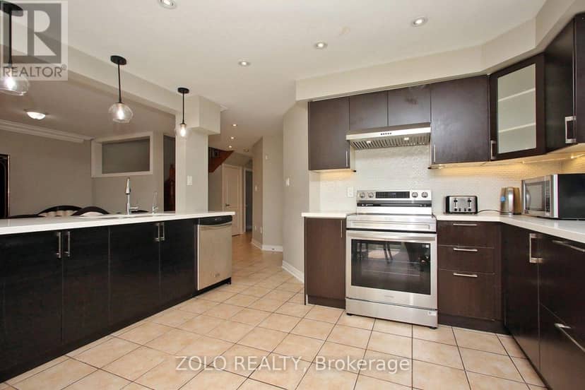 37 Sewells Lane S — photo 5 of 20